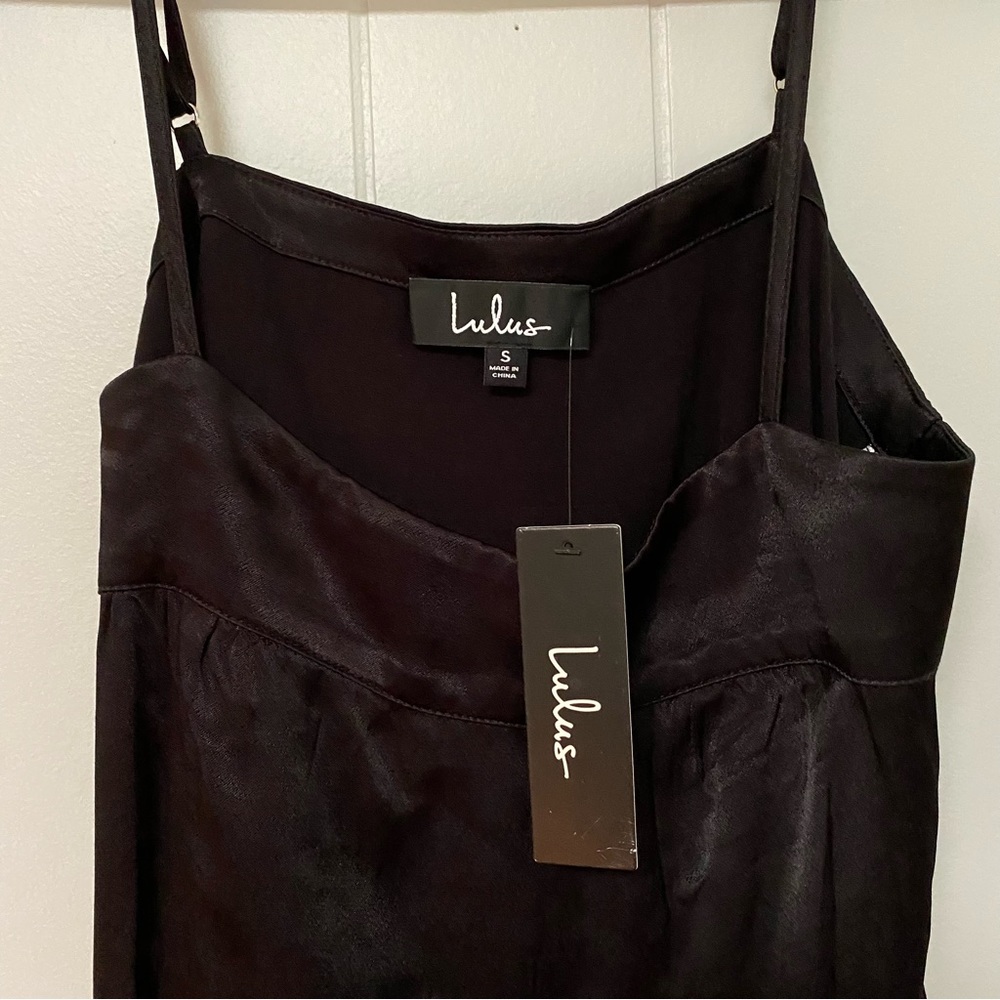 NWT Lulus Silky Black Tank - Small